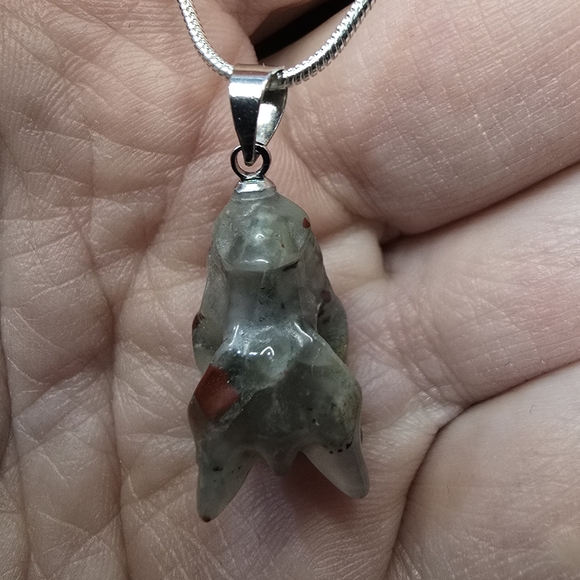 Dragon Blood Stone Crystal Dragon's Head Pendant - Picture 4 of 7
